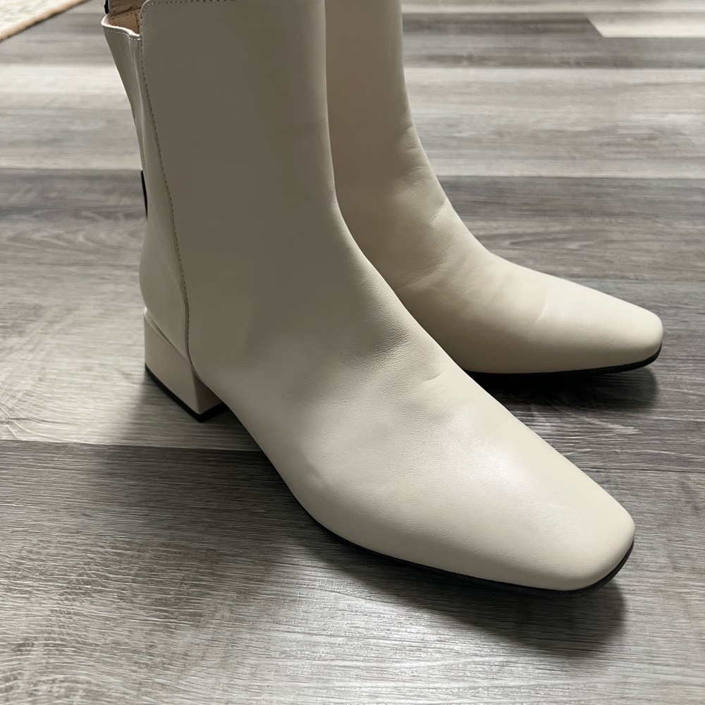 NWT Napoleoni Leather Short Boots